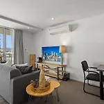 Chic 2-bed & 5 Minutes Walk To Qpac