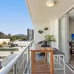 Chic 2-bed & 5 Minutes Walk To Qpac Brisbane