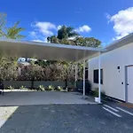 Aurora Studio & Court Yard Private Pet Friendly Free Parking