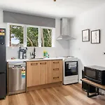 Contemporary 4Br Home In Prime Upper Mount Gravatt