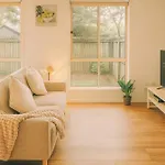 Holiday home Spacious 3br W Parking In Sunnybank - Relax & Unwind