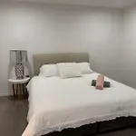 Sunnybank Station 5B Family Stay