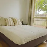 Spacious 3Br Home W Parking In Sunnybank - Relax & Unwind