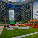 S&P Apartments - Residences At Queens Wharf