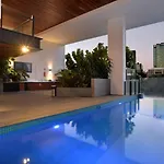 Cityscape Luxury Stay 2Br With Spacious Balcony 903