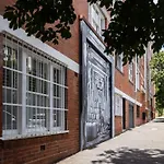 Spacious 3Br Heritage Apartment With Pool, Parking