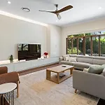 Peaceful Balmoral Family Retreat 4 Bedroom