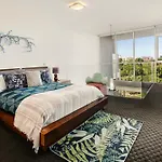 Spacious 1 Bedroom Mezzanine Apartment With Large Bath Views 2 Free Parking Spots