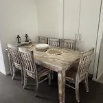 Urban Cbd Elegance With River&Botanic Garden Views