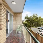 Spacious 2-bed Near Centre Brisbane