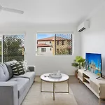 Spacious 2-bed Near Centre Brisbane