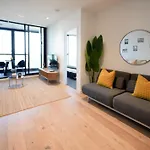 Magical Sunset Sky-view Location In Brisbane, Experience Ever Apartment Brisbane
