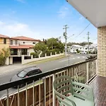 Spacious 2-bed Near Centre Brisbane