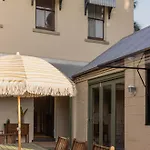 Spacious Inner Heritage Holiday home *