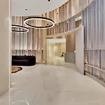 Gorgeous 3Br Apartment With Study Overlooking Bne River