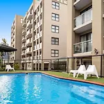 Riverside Executive Studio Apartment