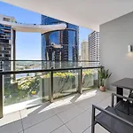 New Private Apt In Queens Wharf Lv12 - City And River View