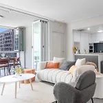 Oaks Gorgeous 2Br City Apt With Pool, Parking, Gym