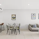 Modern 2Br Apartment Easy Access To Everywhere