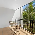 Modern Tropical 1Br Oasis In Spring Hill Shs 21