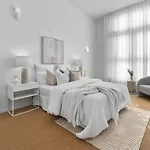 Mcwhirters Apartments
