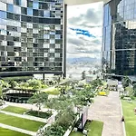 Comfortable Room With Extraordinary Views