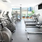 Apartment Oaks Gorgeous 2br With Pool, Parking, Gym