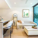 Apartment 1br Queens Wharf Charm With Balcony Views - Lv 15 Brisbane