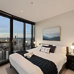 Skytower 72Nd Floor 3Br With Parking, Pool And Gym