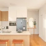 City Views, Modern 2Br, Balcony & Pool