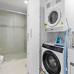 Stylish 2bedroom Inner-city In South