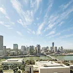 Lucid Apartments By Cllix