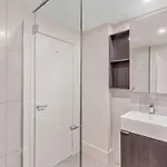 Spire On Queen Street - Free Car Park Apartment *