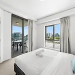 Belise - Executive 11th Floor For 2 *