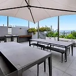 Apartment Amazing Views 2bd 2ba Homey Toowong Abode Pool M29 *