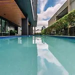 Stylish 2bedroom Inner-city In South
