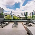 Stylish 2bedroom Inner-city In South Apartment *