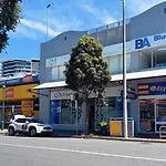 Apartment Amazing Views 2bd 2ba Homey Toowong Abode Pool M29 *