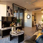 Luxury Riverfront Apartment Level 38 Queen\'S Wharf Tower