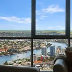 Premium 4 Bedroom Family Apartment - Brisbane City
