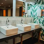 Tequila Sunrise Podstel Hostel *
