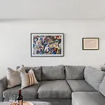 South With Pool Apartment Brisbane