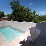 Scenic Views With Pool And Elegant 5br Holiday home