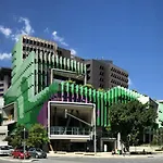 Pet Friendly Budget Home Walk To Gabba Hospital