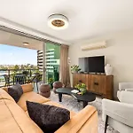 Riverside Living - Walk To Suncorp Stadium * Brisbane