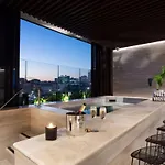 Fortitude Valley By Flatiron High Floor 2bd Apartment