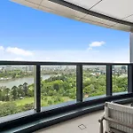 Premium Cbd Incredible River Views Apartment *