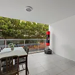 Merivale Artisan Suites