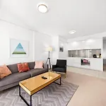 Belise - Executive 18Th Floor Apt In Bowen Hills