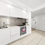 Belise - Executive 18Th Floor Apt In Bowen Hills